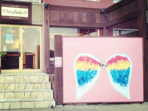 【江ノ島Instagram自撮りスポット】ハワイアンジュエリー「レイピカケ」天使の羽根の前で天使になろう！