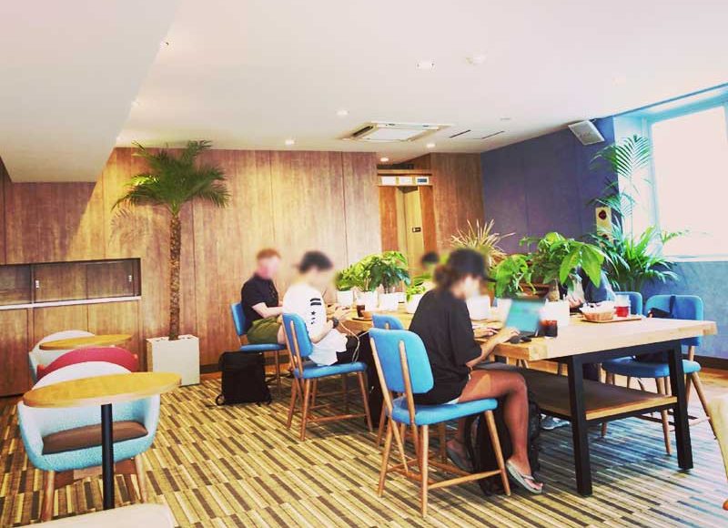 【江ノ島おすすめノマドカフェ】新モスカフェが電源・wifi・作業テーブル完備でノマドの楽園になっていた！